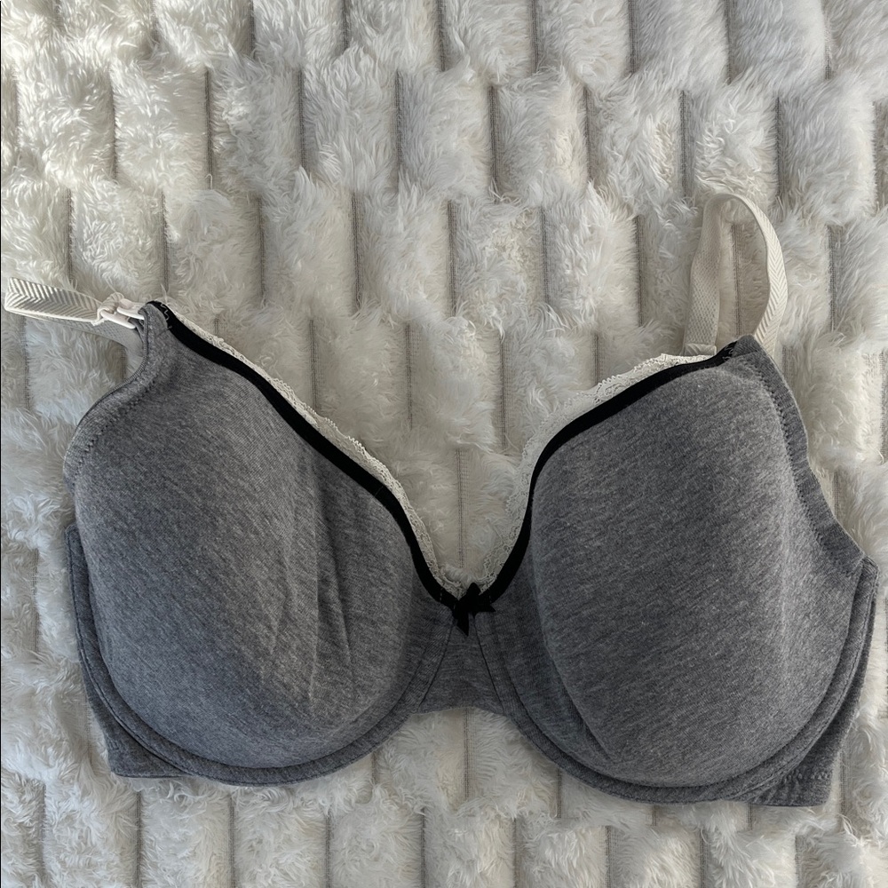 Motherhood Maternity Gray Nursing Bra